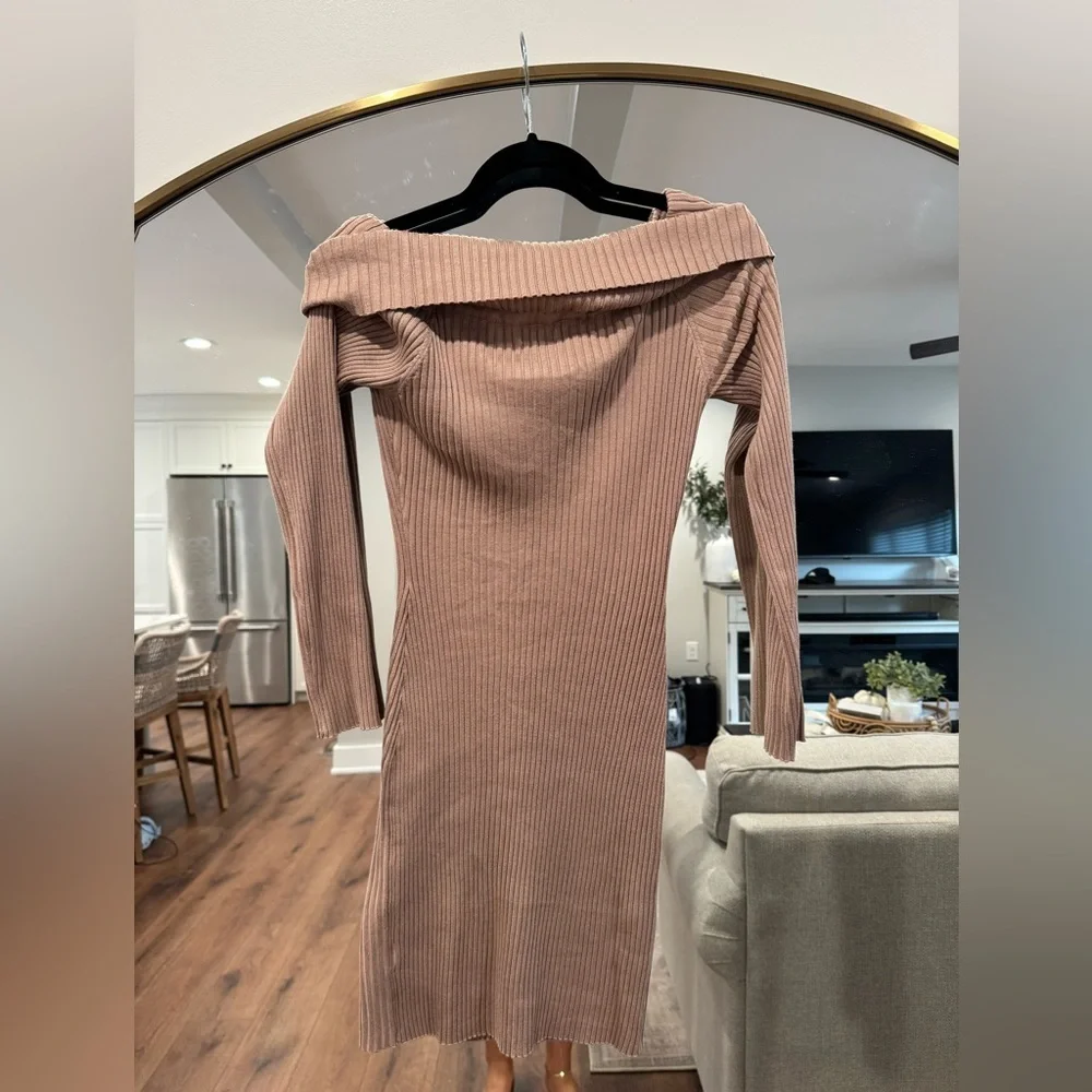 Madden Girl Sweater Dress Size L - Picture 2 of 3